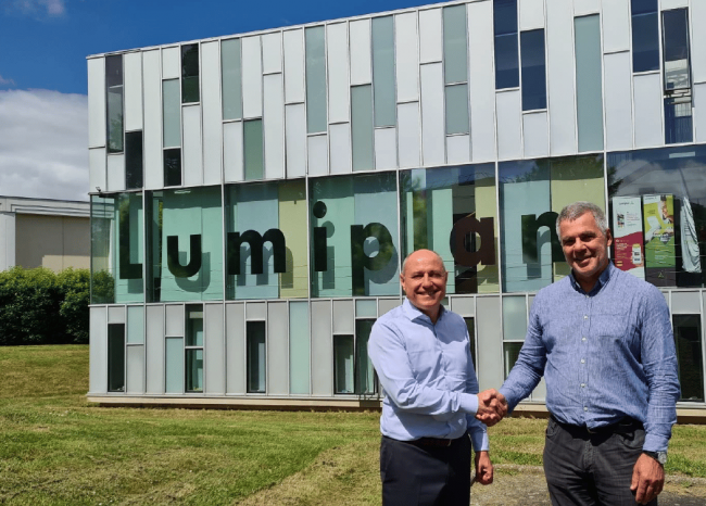 Okina racheté par Lumiplan